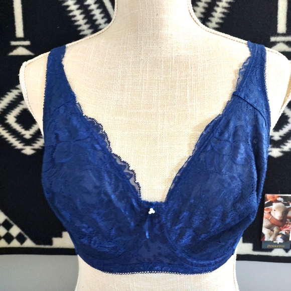 💙 Vintage EUC Wacoal Brand Intimates 85147 Floral Lace Full Coverage Underwire - Picture 2 of 11